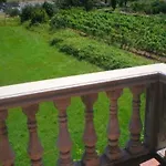 Francesca & Vardia Winery