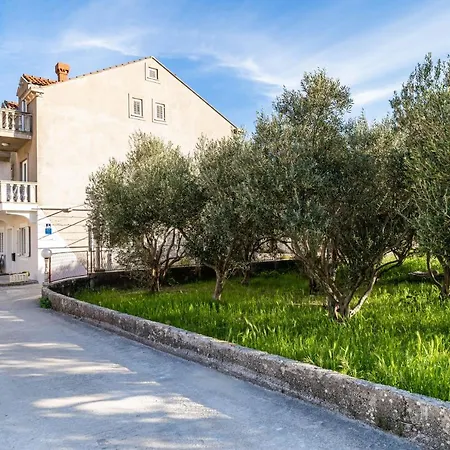 Francesca 3*