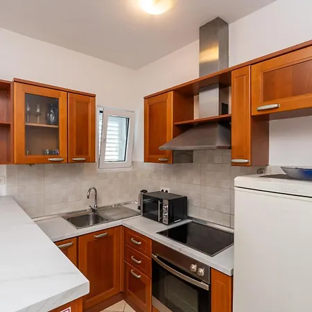 ゲストハウス Francesca & Vardia Winery 3*