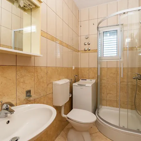 Francesca Guest house 3*